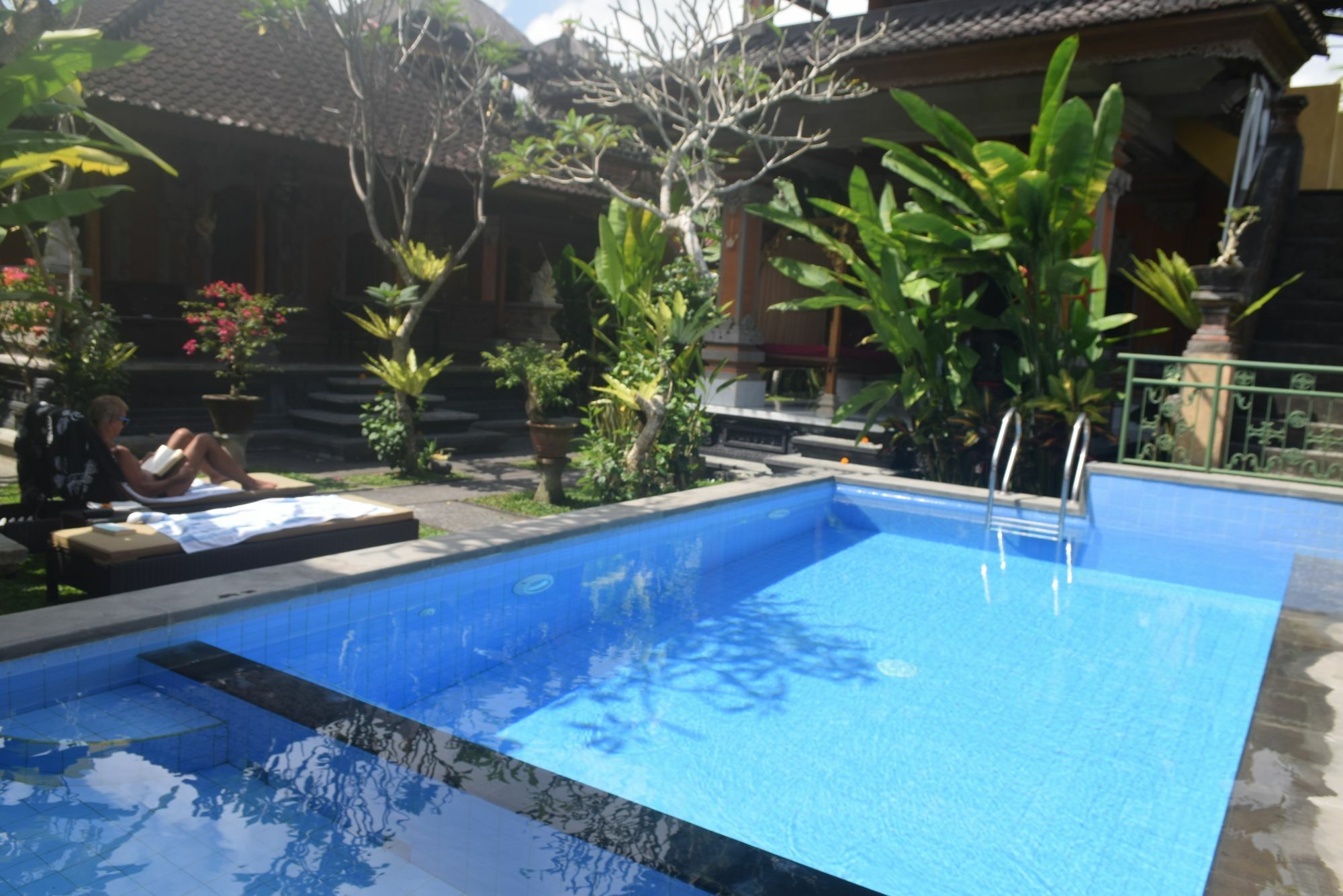 Aura Bisma Hotel Ubud  Exterior photo