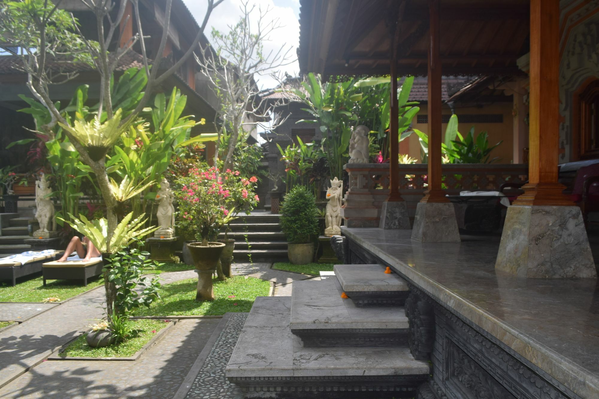 Aura Bisma Hotel Ubud  Exterior photo